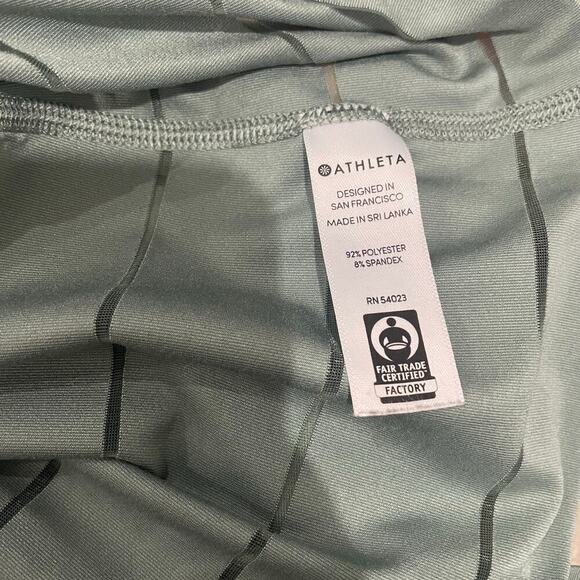 Athleta Green Racerback Strip Chi Tank Size S - Picture 4 of 7